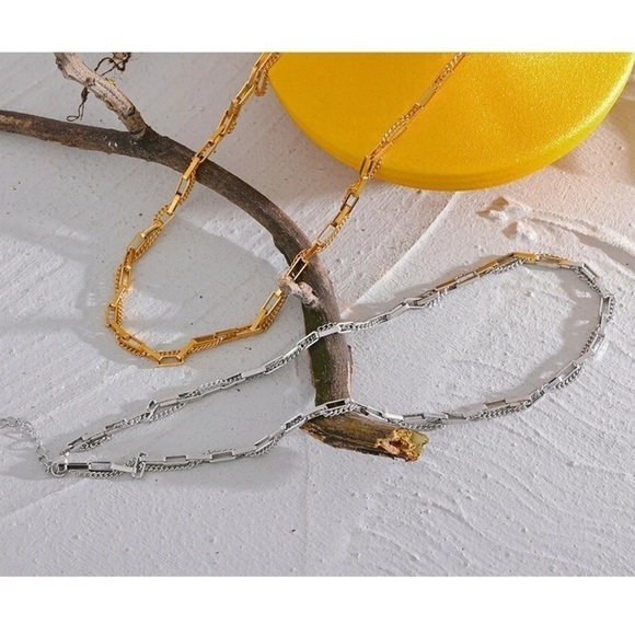 New Gold Rectangle Woven Chain Necklace - Picture 4 of 10